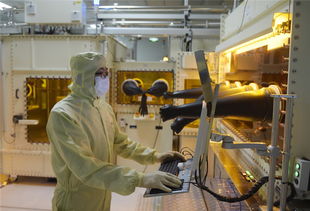 以新材料技術(shù)研發(fā)為引擎，助力綏江縣產(chǎn)業(yè)高質(zhì)量發(fā)展